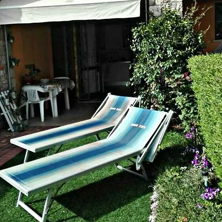 Degli Artisti