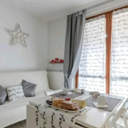 Apartment Degli Artisti Desenzano del Garda